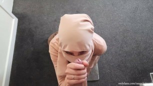 Muslim Arab girlfriend in hijab was fucked while praying